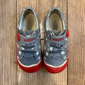Keen Velcro Strap Shoes